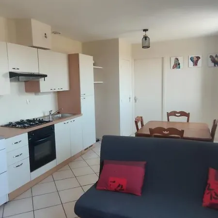 Le Relais De La Poste 1 *